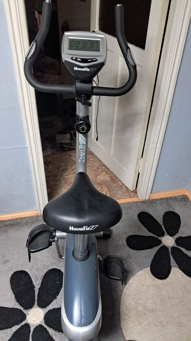 Продам Велотренажёр House Fit.