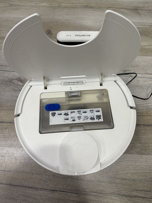 Aspirator robot Rowenta