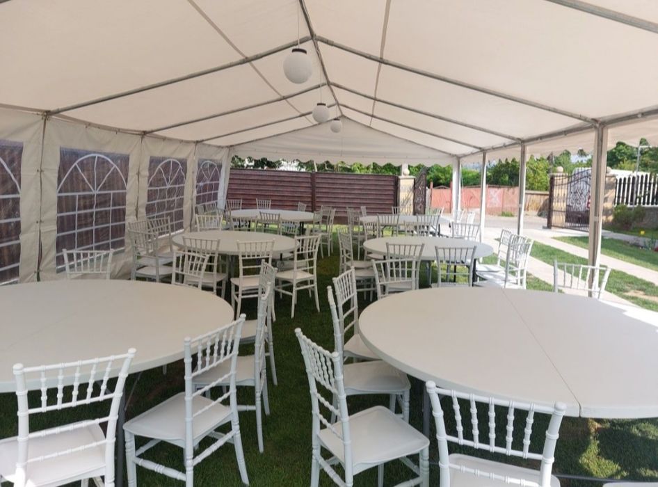 Inchiriez corturi de la 50-150 de persoane