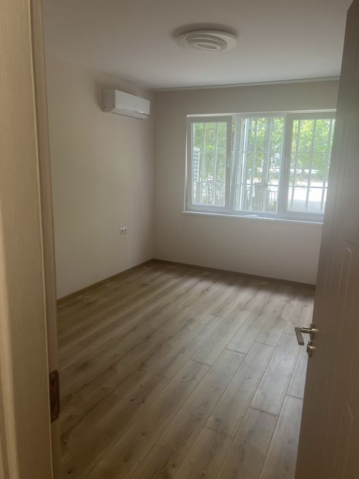 Дава се под наем Четиристаен апартамент в София, Лозенец - 83 кв.м за 765 € - Снимка #8