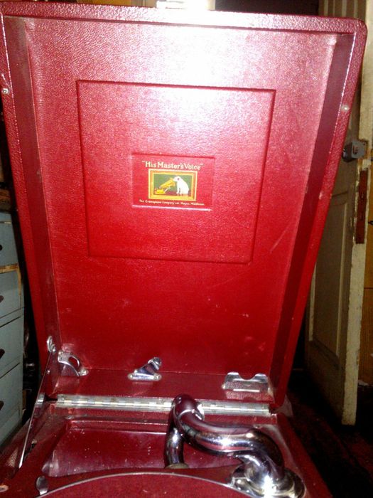 Продам Английский  Патифон