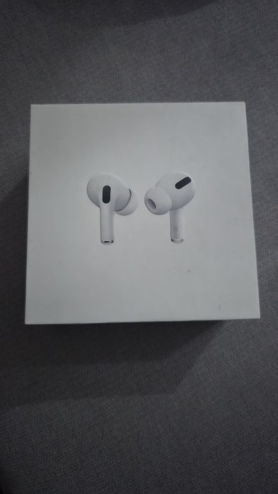 Air pods pro magsafe charging case