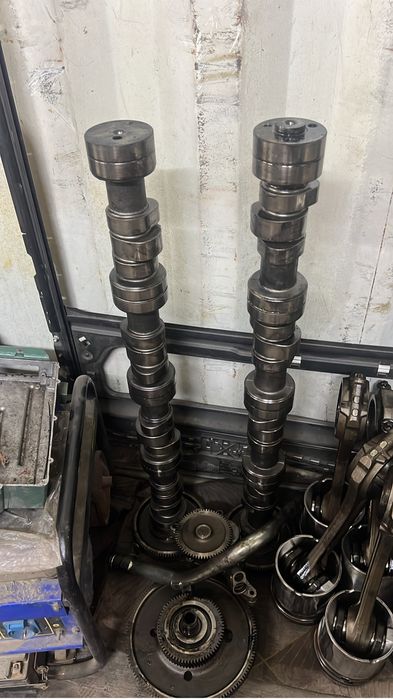 Распредвал Скания V8,