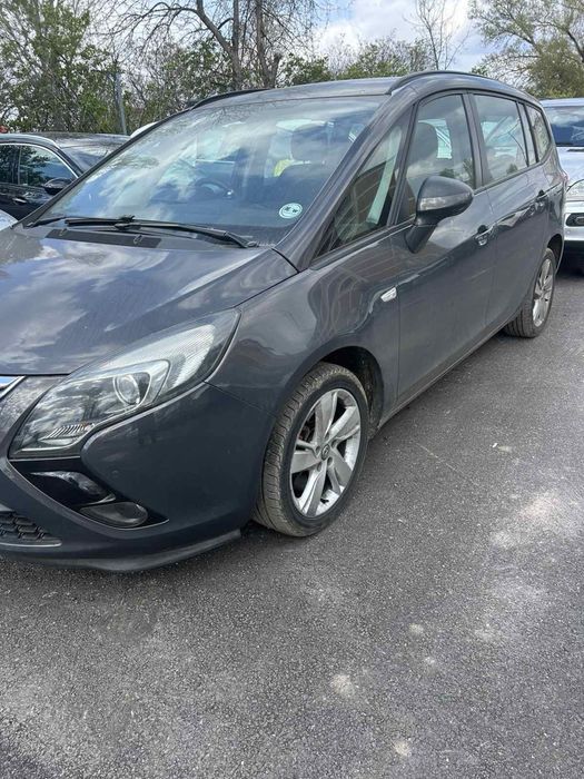 Opel Zafira C 2.0cdti автомат НА ЧАСТИ