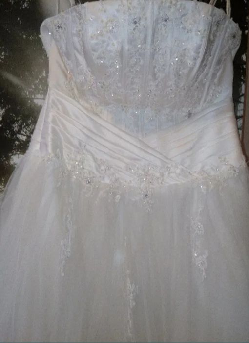 Rochie de mireasa tip prințesa +4 piese