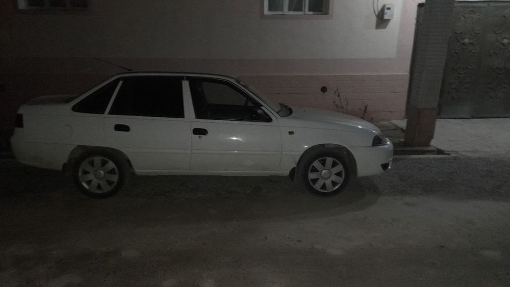 Продается Нексия 2