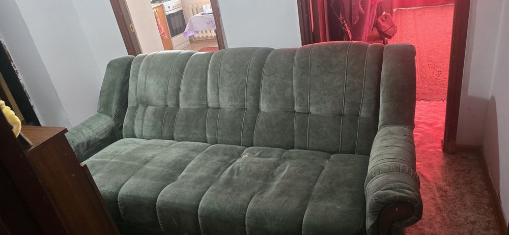 Диван бесплатно срочно