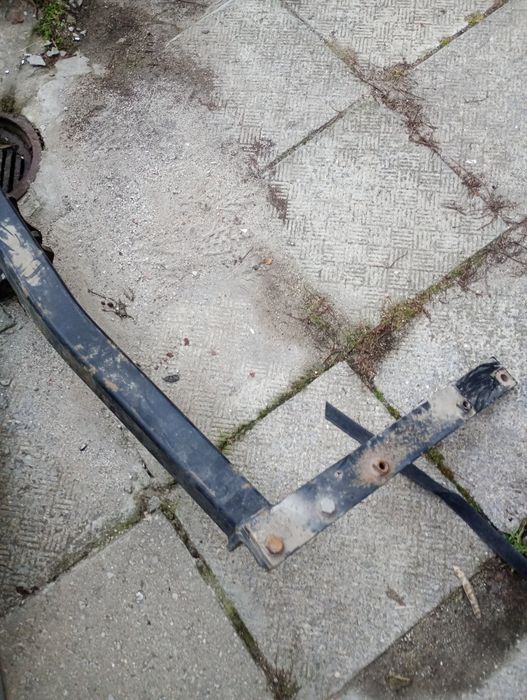 Теглич за Крайслер таун енд кънтри