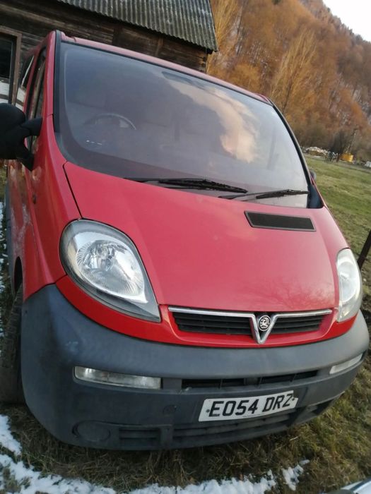Cutie viteze opel vivaro 2.5
