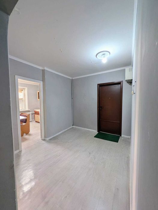 Продается 2 ком квартира район Саяхата