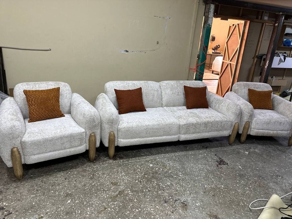 Мягкая мебель с доставкой и на заказ