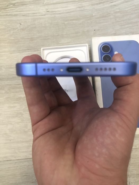 Iphone 16 NOU 128gb