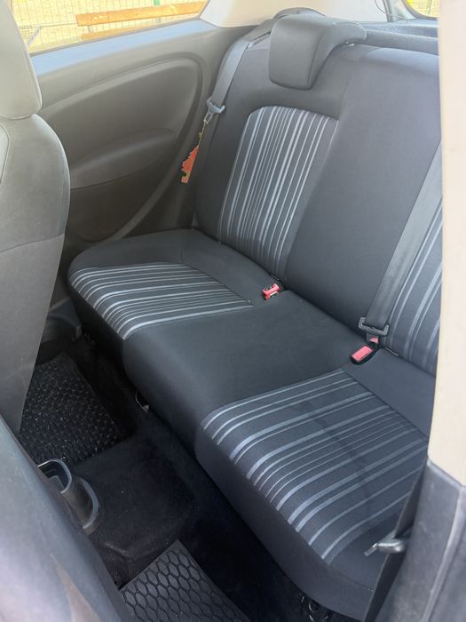 Fiat Punto 1.3 Diesel Cutie Manuala cu Clima