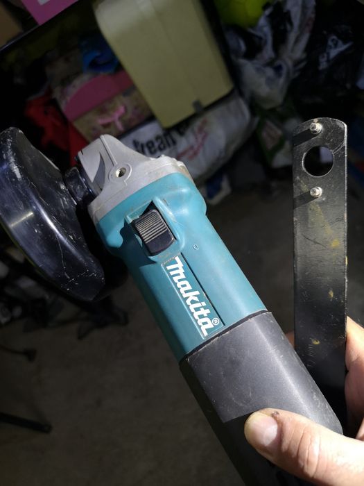 Polizor unghiular flex profesional 125 makita