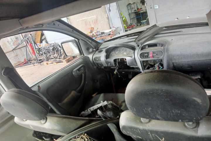 Pompa vacum Opel Combo C