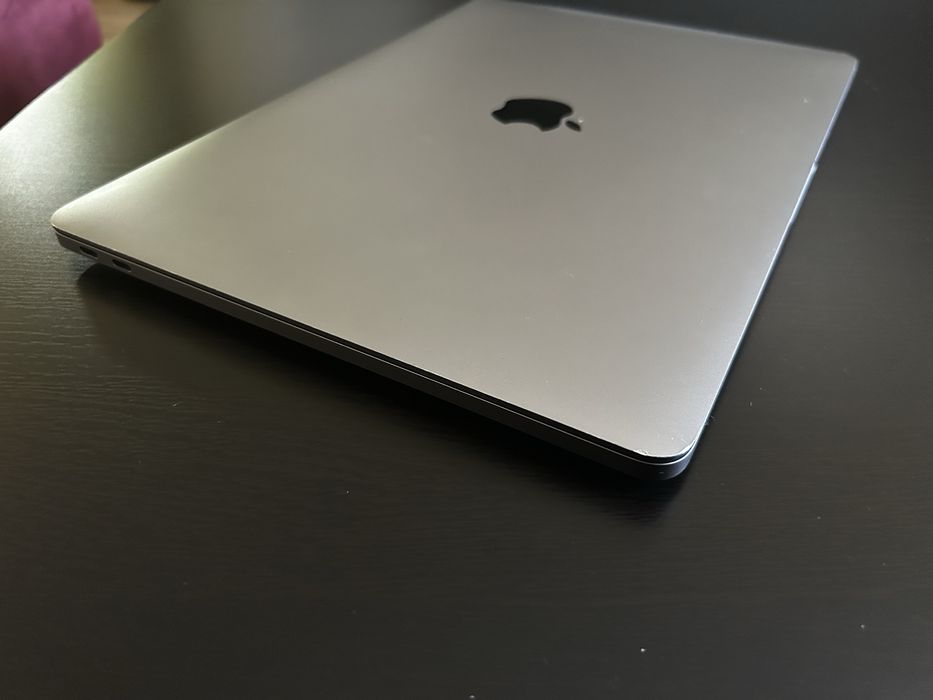 Macbook Pro 13" A 1708 2017 i5 8 GB RAM 128 GB SSD