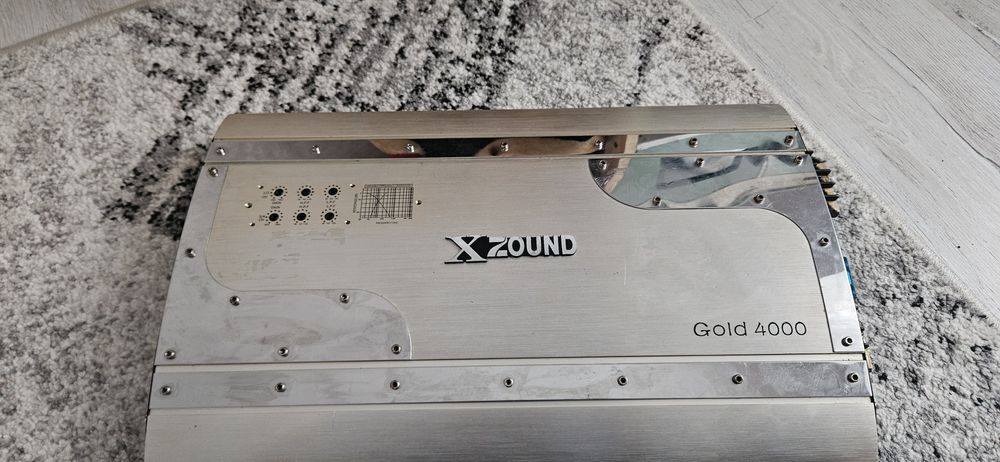 Stație pentru subwoofer