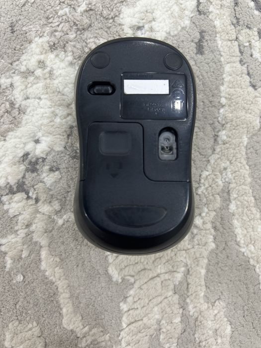 Мышка офисная logitech