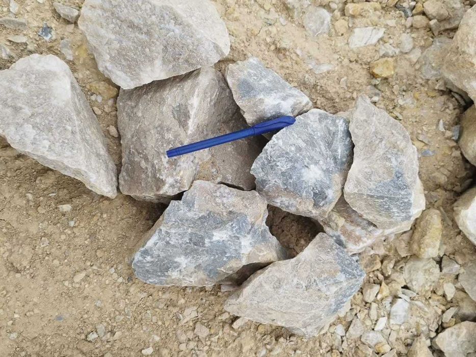 Целестин (Целестит, Сульфат стронция) SrSO4 Celestine Celestite
