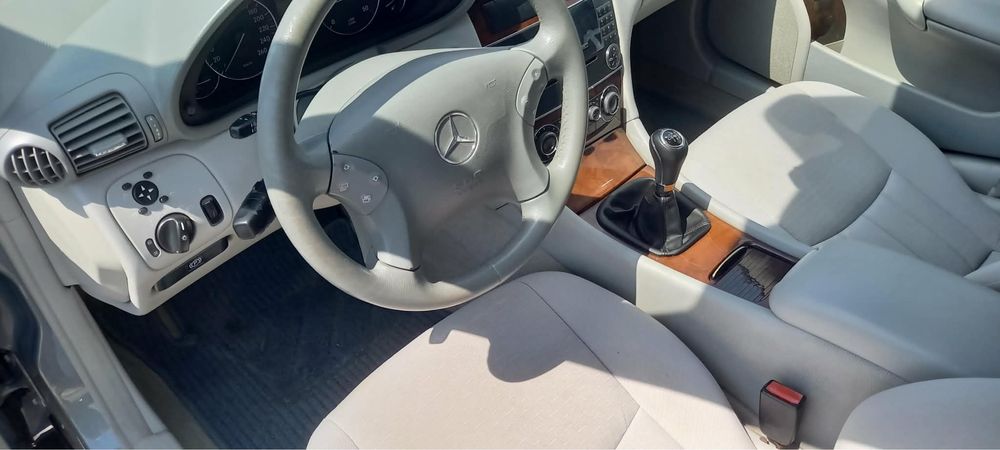 MERCEDES-BENZ C-Class 0 — imagine 5