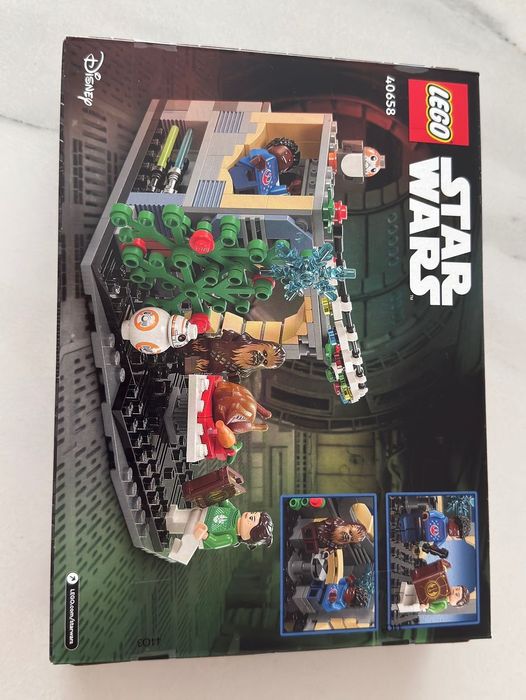 LEGO Star Wars Millenium Falcon Holiday Diorama 40658 Nou