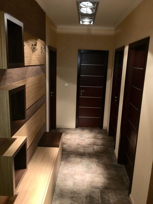 Отдавам под наем тристаен апартамент в нова сграда до пазар Чaталджа