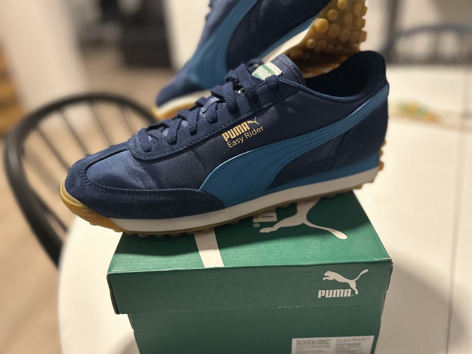 Маратонки    puma
