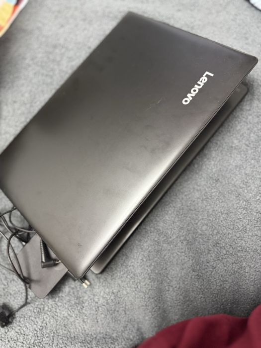 Ноутбук продам