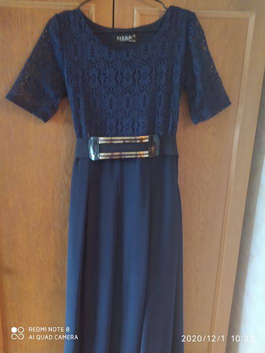 Продам туфли и праздничное платье