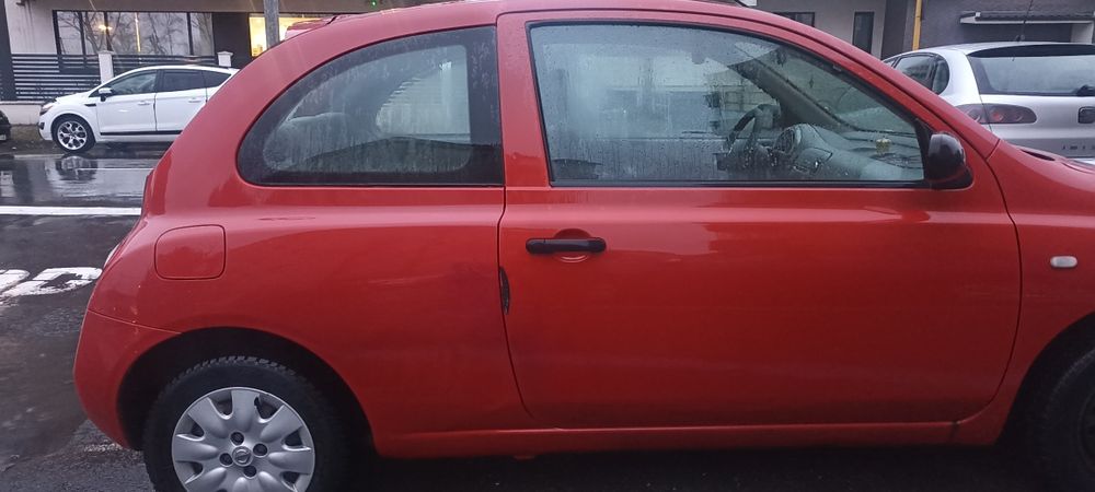 Vând Nissan Micra