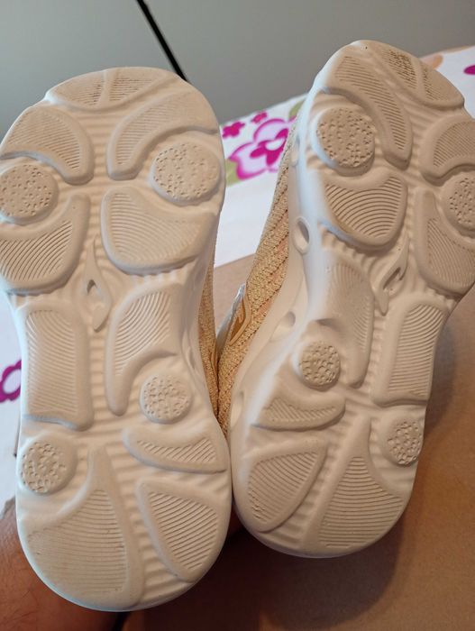 Adidași cu luminii nr.25