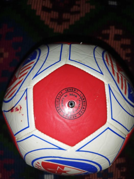 minge fotbal FK Crvena Zvezda Steaua Rosie Belgrad