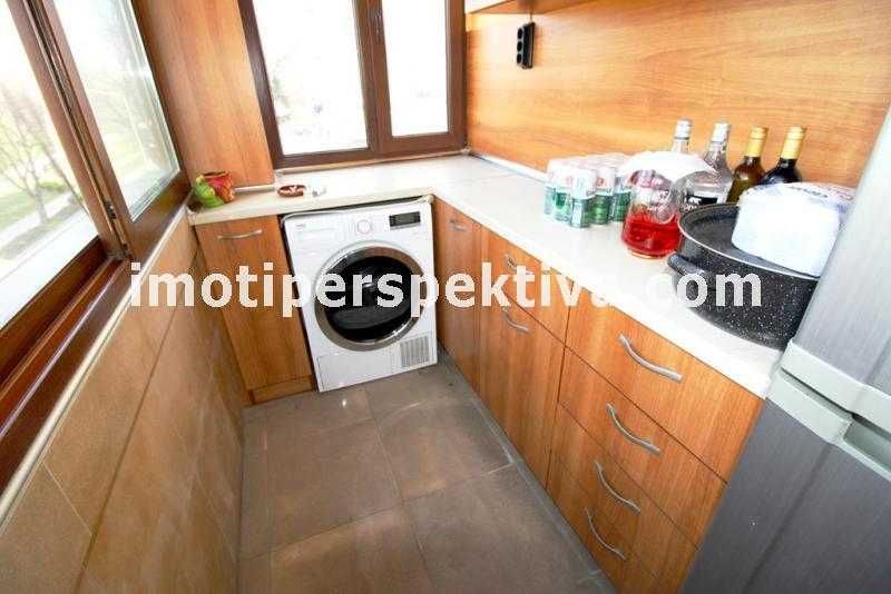 Продава се Тристаен апартамент в Пловдив, Център - 115 кв.м за 1040 €/кв.м - Снимка #6