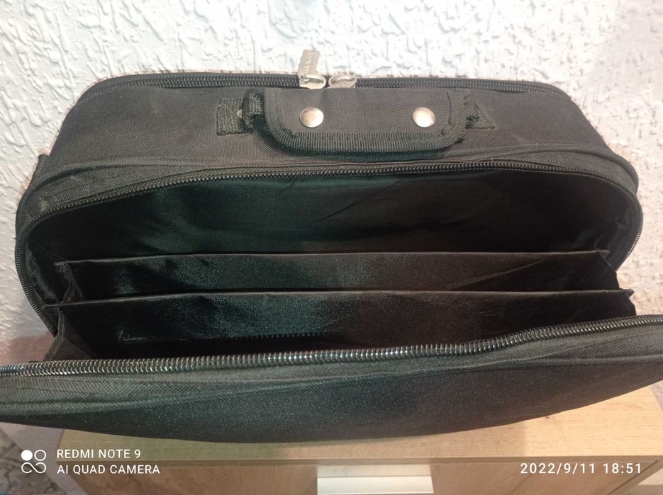 Чанта за лаптоп  нова