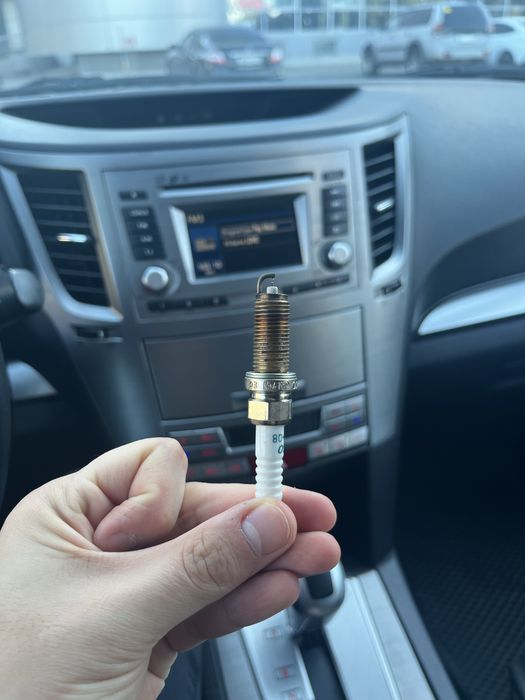 Продам 4 свечи DENSO