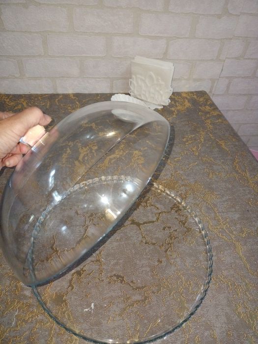 Хлебница стеклянная