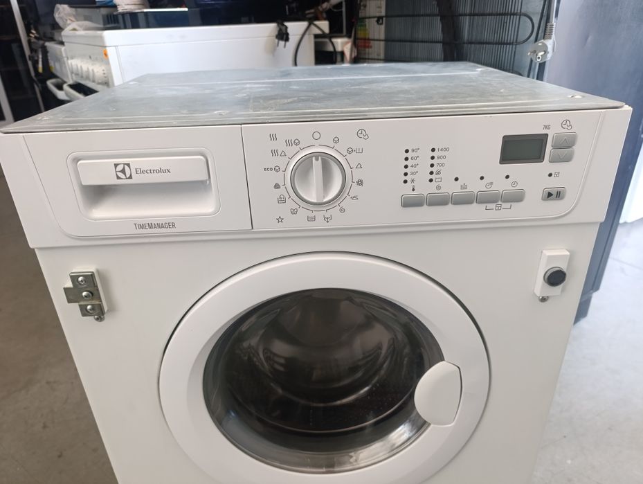 Пералня със сушилня за вграждане ELECTROLUX  7/5 А+++