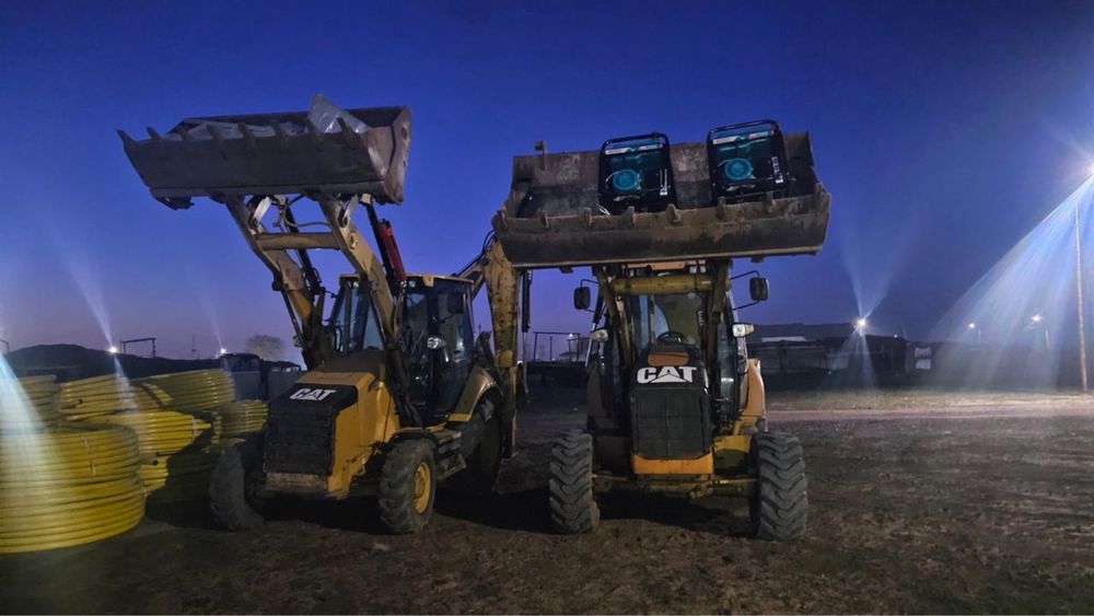 Экскаватор- погрузчик 3в 1