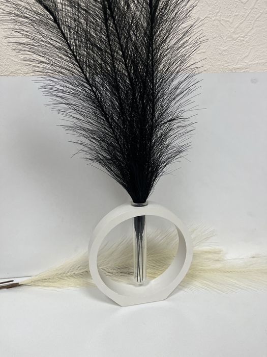 Декор из гипса .