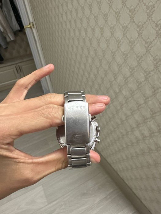 Casio часы серебристый