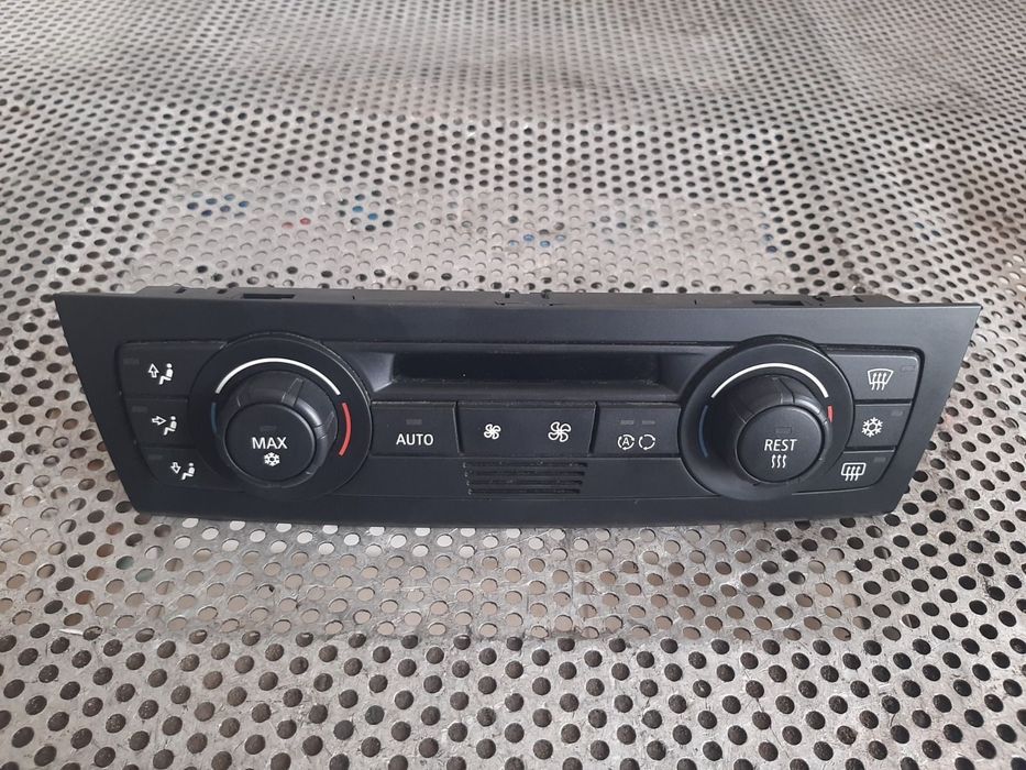 Panou Modul Comenzi Clima Ac Climatronic Bmw E90 E91 E92 E93 E87 E88 E81 E82 Cod 9220610
