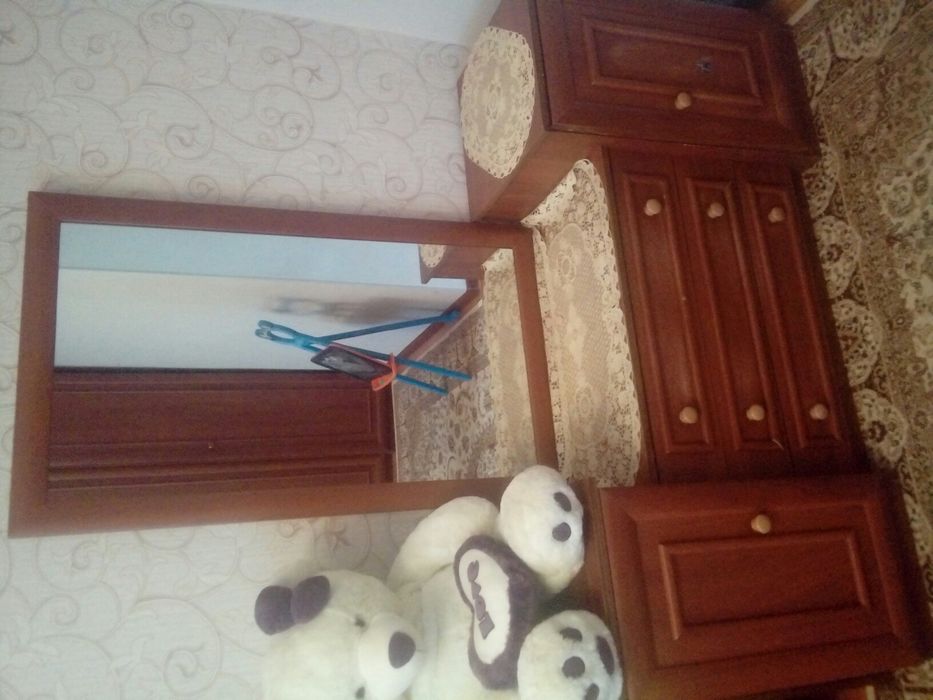 Спальный гарнитур