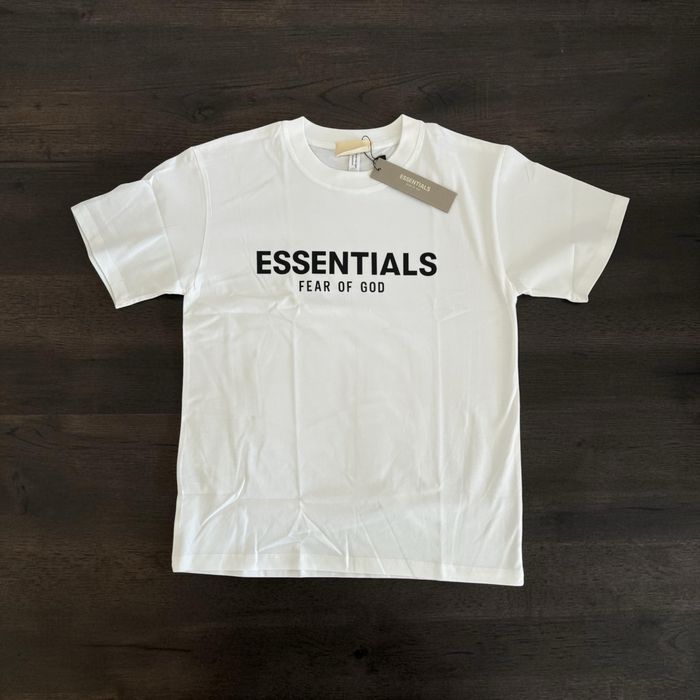 tricou essentials s