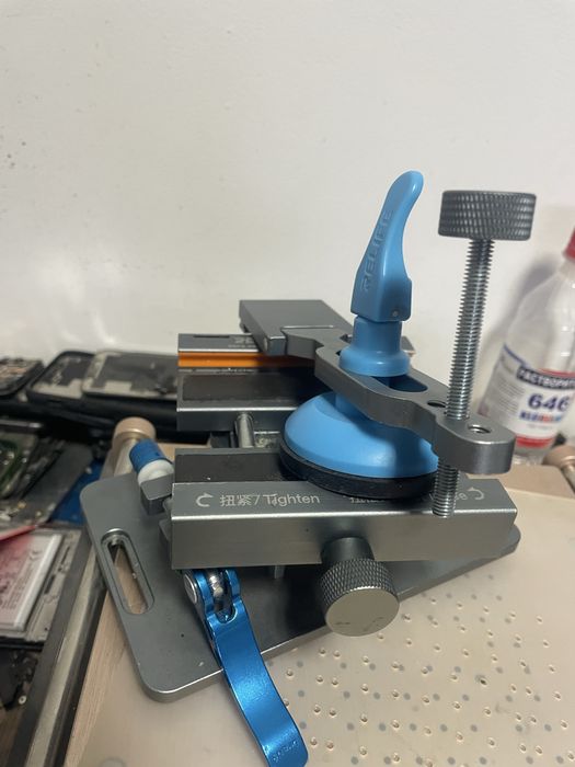 Для ремонта телефона