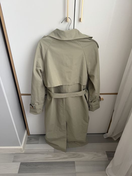 42/44 размер Тренч сатылады