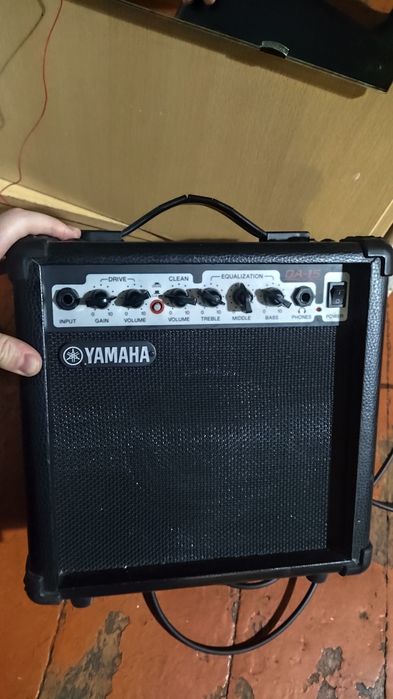 Комбоусилитель Yamaha ga15