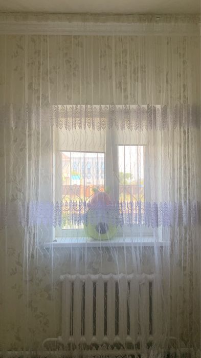 Ковер , зановеска б/у в хорошем состаяний