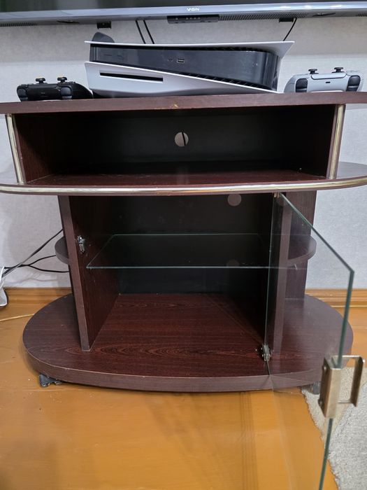 Тумба под телевизор