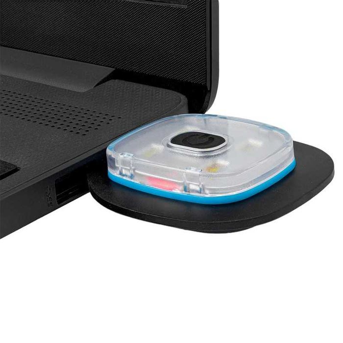 Зимна шапка с вградено LED осветление с USB зареждане ROCKFORCE