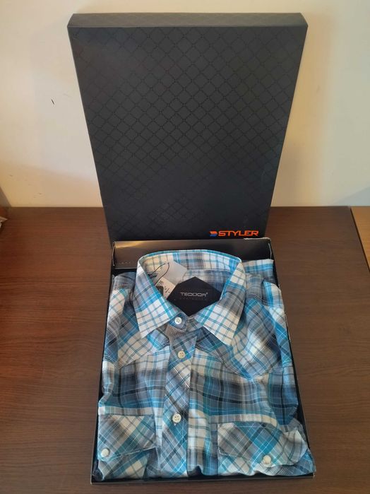 Продавам риза Теодор Exclusive